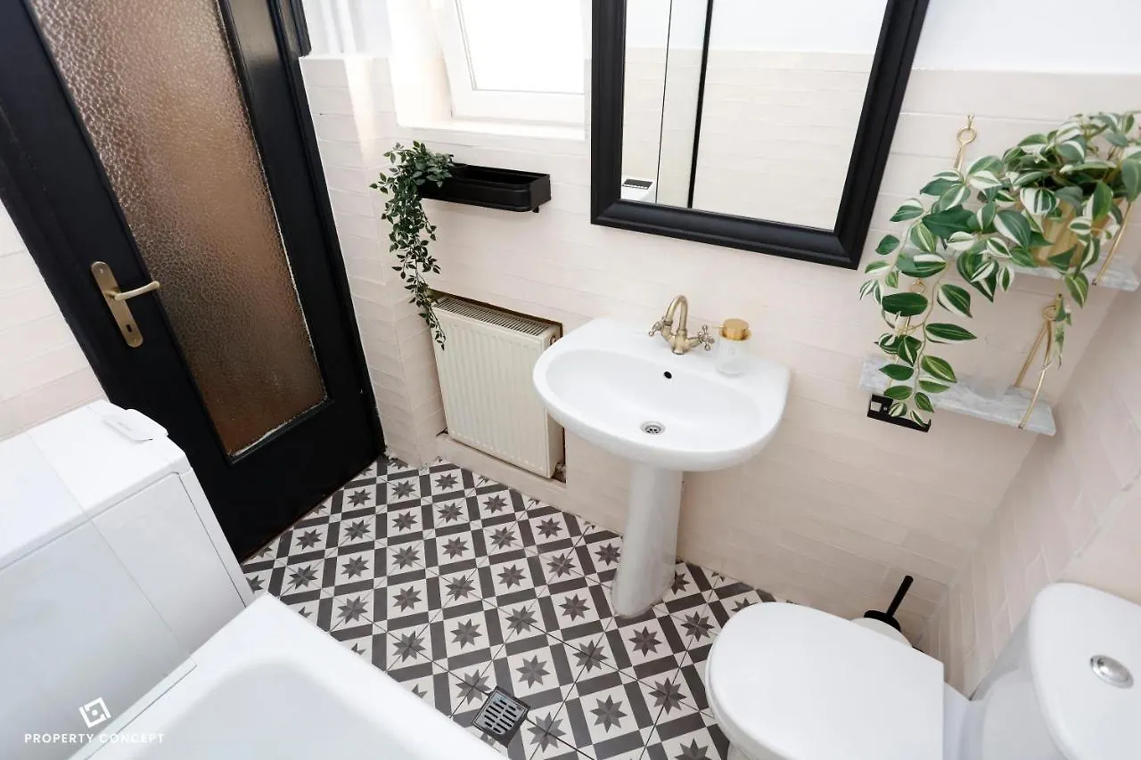 Bohemian Central Concept Studio Bucureşti